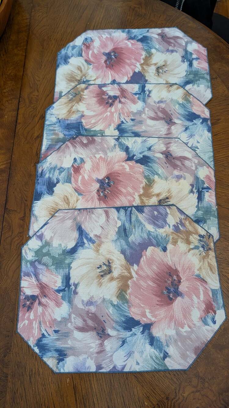 Vintage Pastel Floral Octagon Placemats Cottagecore Table Linens Set of 4